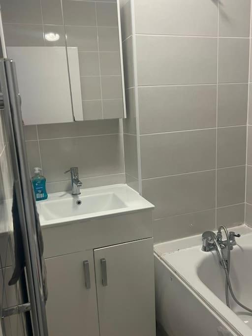 Flat, Apartment In Haggerston N1, Central Лондон Екстер'єр фото