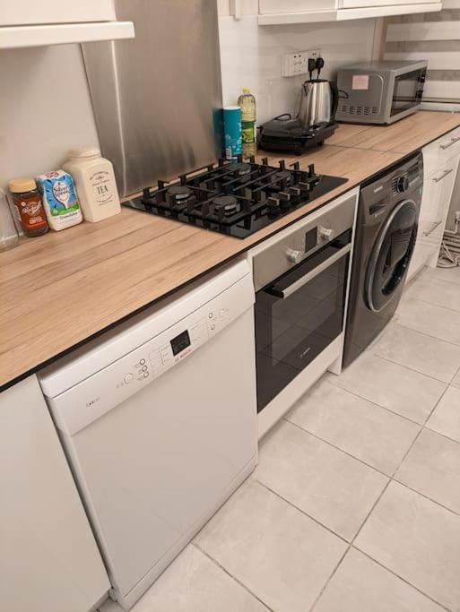 Flat, Apartment In Haggerston N1, Central Лондон Екстер'єр фото